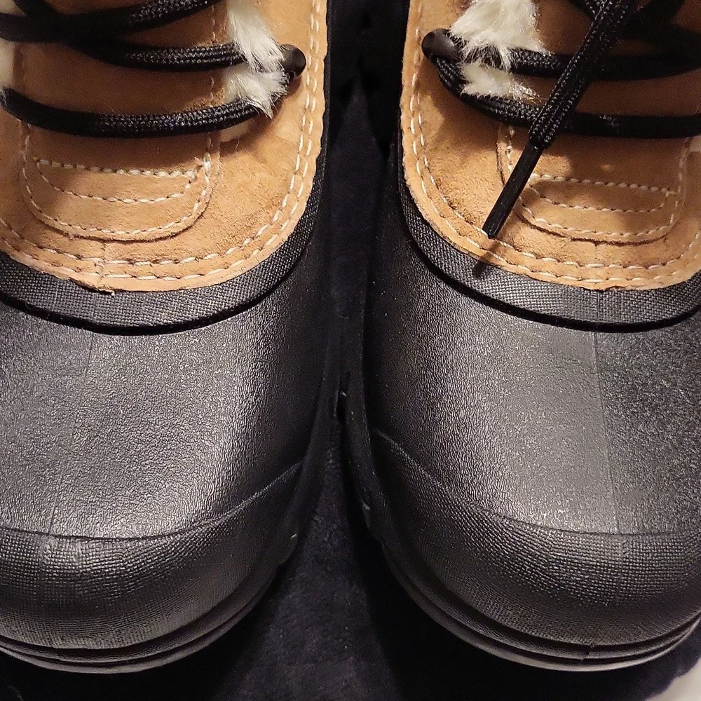 Sorel elegant boots